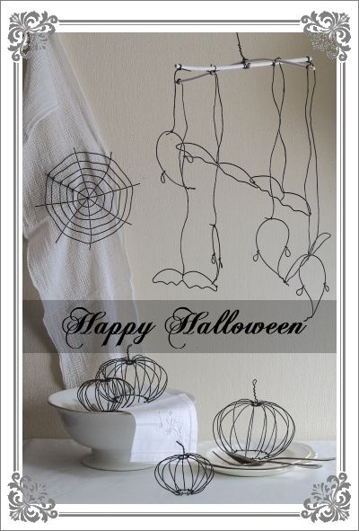 ◆ハロウィン特集Ｎｏ２．１００円ワイヤーが大活躍！ハロウィン飾りに手づくりモビール