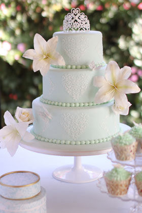 シュガークラフトのウェディングケーキ