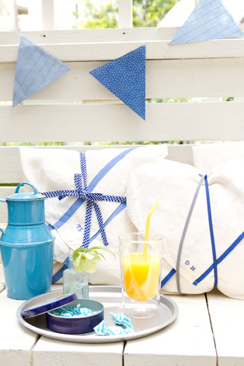 包むだけ！リネンクロスの簡単クッションカバー