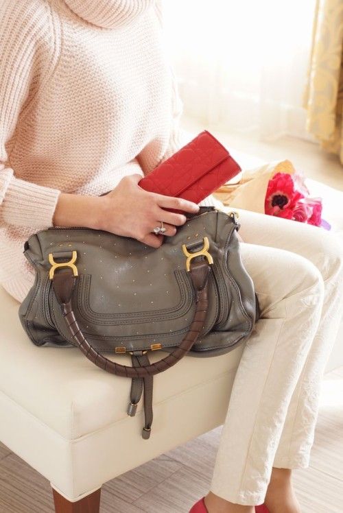 まだ間に合う！　華やかな春財布で運気UP