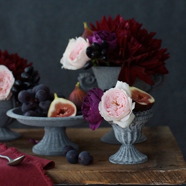 【秋の花色配色】ボルドー×ピンク　フルーツの色から花選び～イチジク＆ブドウ編～