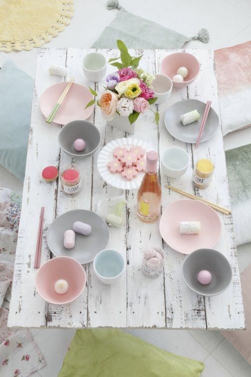 最旬スタイリング　～　気軽な集まり“ギャザリング”をさくら色で楽しむ！