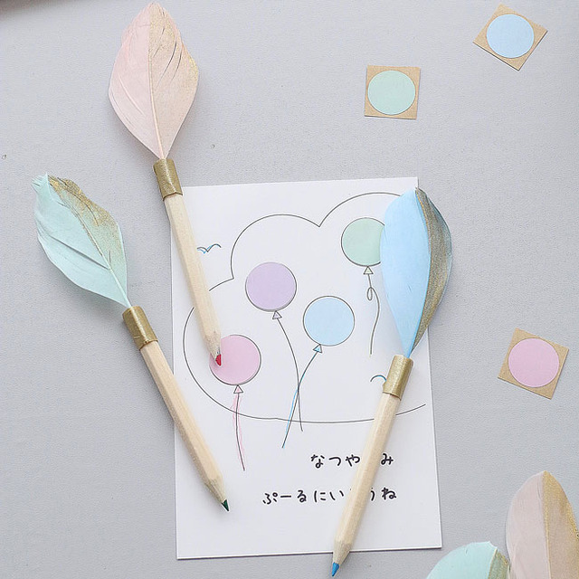 あそび育★テープを巻くだけ！憧れ羽ペン風色鉛筆をDIY