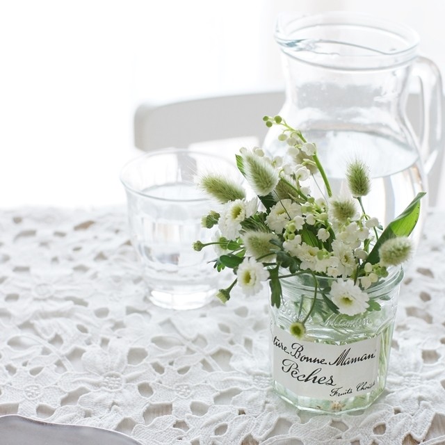 【春の花色配色】白＆若草色　贈られた人に幸せが訪れる♪スズランの日の花あしらいのコツ