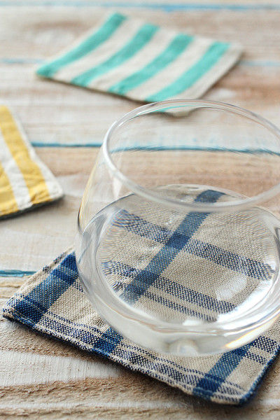 夏仕様のコースターとマルシェバッグ　～　「ナチュラルな暮らしのヒント」から