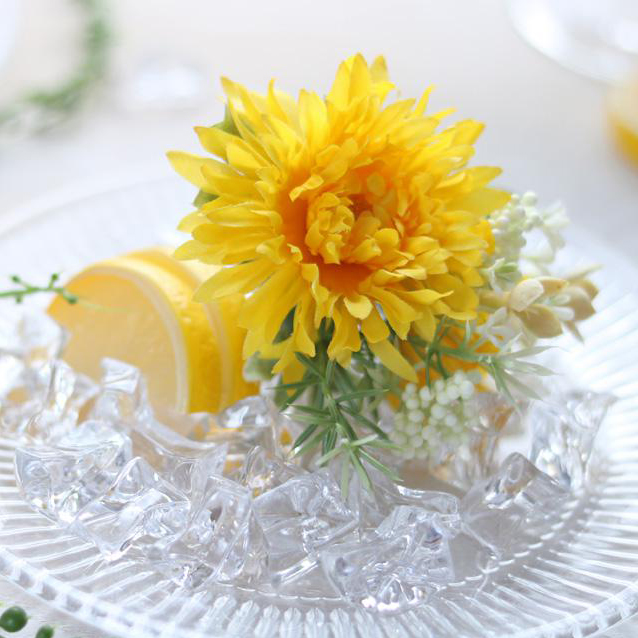 目で見て涼やか！インテリア クラッシュアイス アレンジ ♪