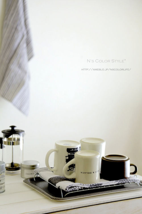 100円！グリルネットのお洒落活用術とイニシャルポーチ、無印セールグラス～「インテリアと暮らしのヒント」から