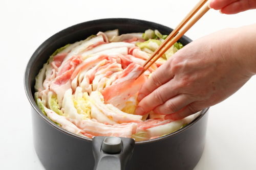 うどんスープがいい味だしてる！　白菜ミルフィーユ鍋～ざっくりレシピ＠原田家の食卓