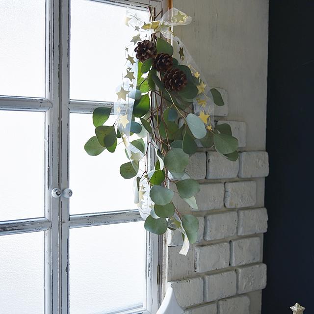 クリスマス後も楽しめる♪ すぐできるユーカリの簡単クリスマススワッグ　