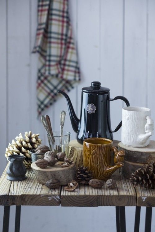  ほっこり自然のアイテムを揃えて、室内でも秋を楽しもう