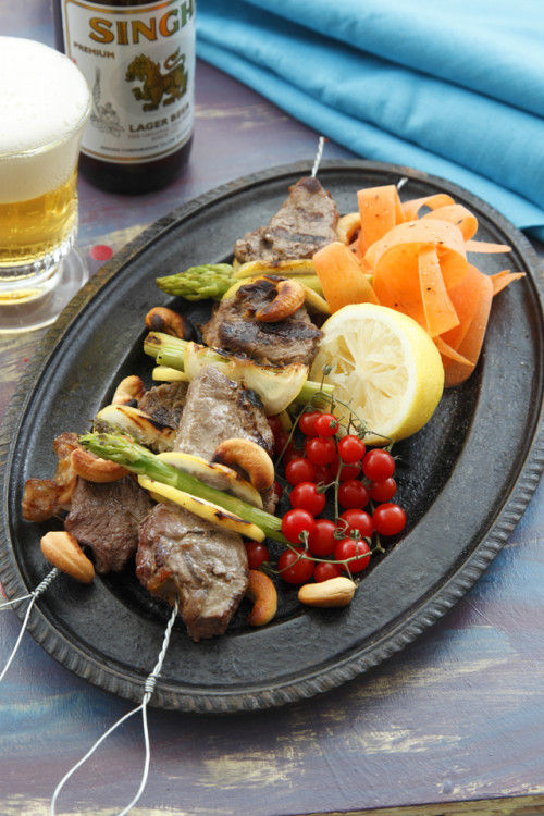 ガッツリ＆さっぱりが美味しい！　ステーキ肉の串焼き