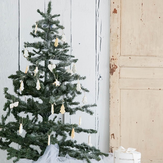 キラキラ・アイシングクッキーをクリスマスのオーナメントにして楽しみませんか？