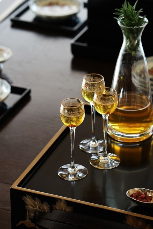 健康長寿を願って～HERB X WINE で作る芳醇な香りのお屠蘇～