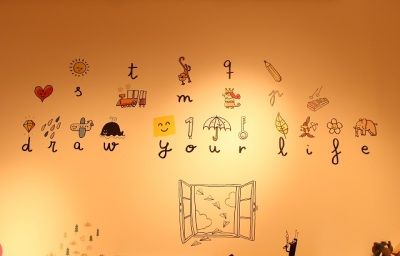 リビング、ダイニングで学ぼう！ 遊ぼう! ～ずっと一緒に使えるデスクの選び方～