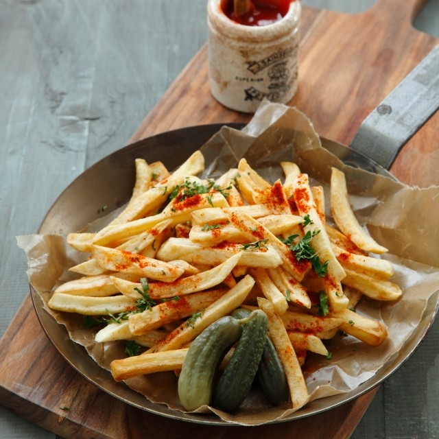 2度揚げいらず。ポイントは下茹で！！スパイシーなポテトフライ