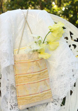 お好きなリボンで、春気分なポシェットを♪