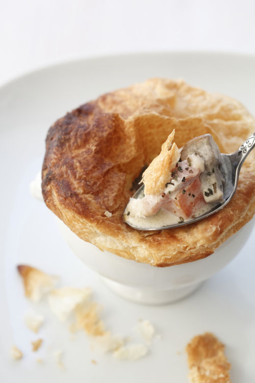 おもてなしにも♪　簡単ポットシチューパイ