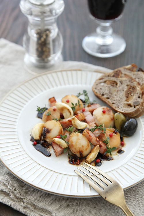 ひと手間で本格味！　ホタテのバルサミコソース