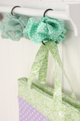 S字フックを可愛くおめかし