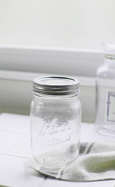 話題のメイソンジャーで、ドライフラワーをジャーサラダ風に