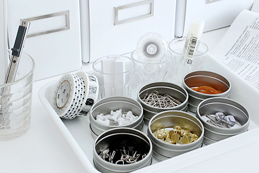 アルミ缶でオシャレに文房具収納