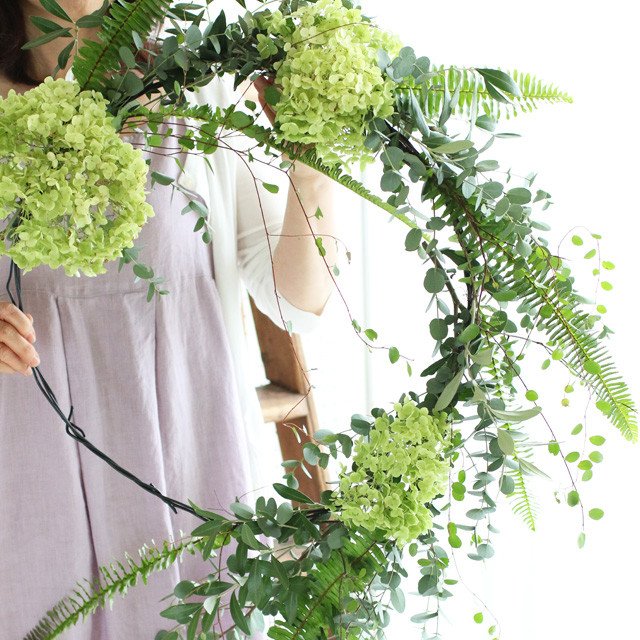 ［カジュアルフラワー］今どきカッコいいリース？！　アナベルでリースを作りました