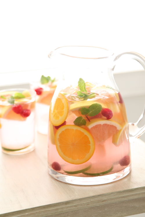 ビタミンカラーの夏ドリンクで、初夏の気分を先どり