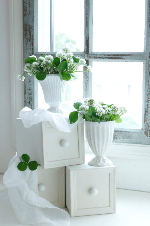 クローバーの花で、ナチュラル・フラワーアレンジメント