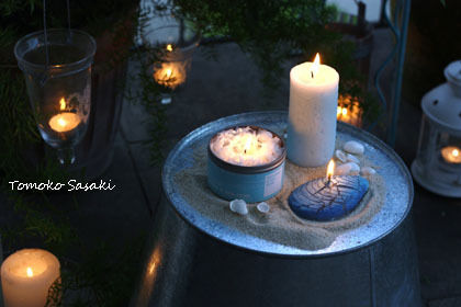 即席バケツをひっくり返してテーブルに