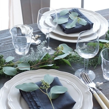 クリスマスのおもてなしに！　5分で完成?! 切って置くだけテーブルアレンジ