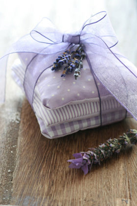 ラベンダーを楽しむ　～サシェ編～