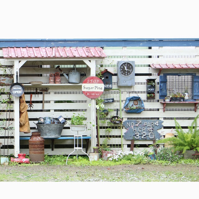 春のジャンクガーデン～捨てられそうなものをリメイクして植木鉢やディスプレイに