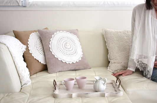 超簡単！でかわいいレースクッションアレンジ