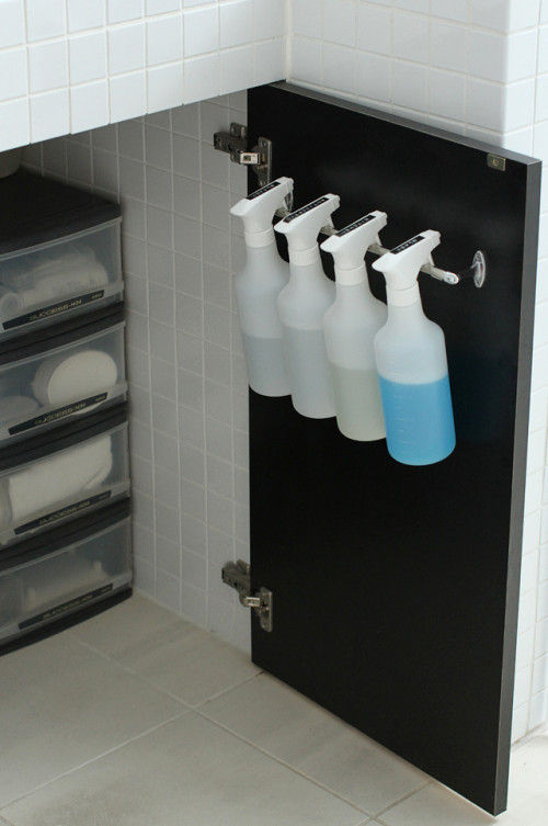 お掃除道具＆キッチンの収納アイディア　～　「ナチュラルな暮らしのヒント」から