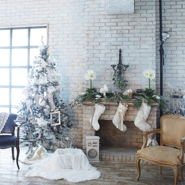 【冬の花色配色】ホワイト＆グリーン　映画のワンシーンのようなクリスマスの飾りつけのコツ