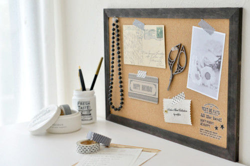 簡単！100円ショップの転写シールでコルクボードをクールに　