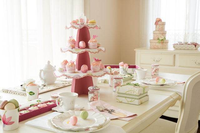 簡単カルトナージュで、スイーツテーブルコーディネイト