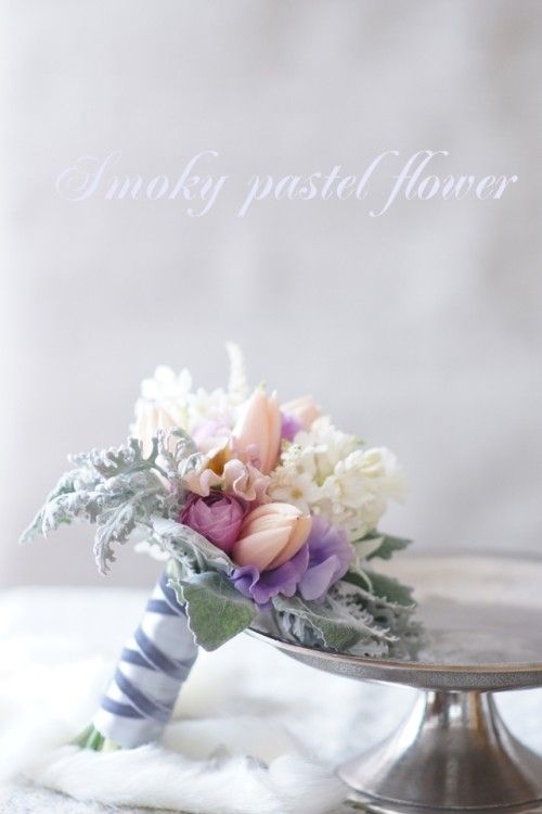 春の流行色・スモーキーパステルのお花で、季節を先取り♪