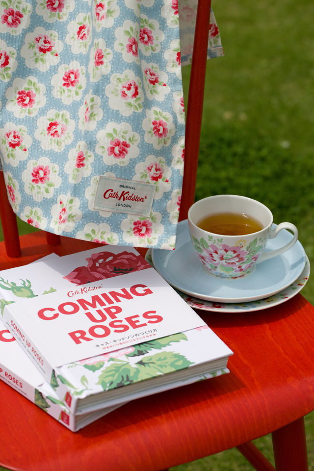 『COMING UP ROSES キャス・キッドソンのつくり方 - 好きをバラ色のビジネスにする方法』