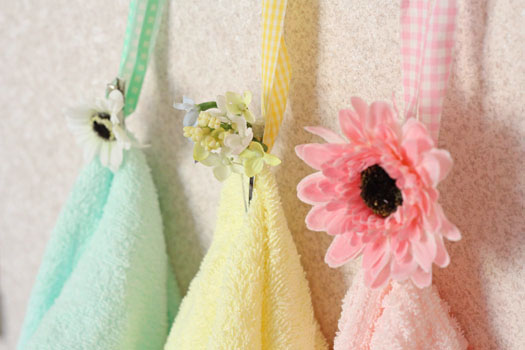 パッチン留めで即席タオル掛け