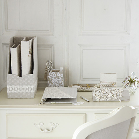 オリジナルを楽しむ～デスクまわりのエレガントカルトナージュ