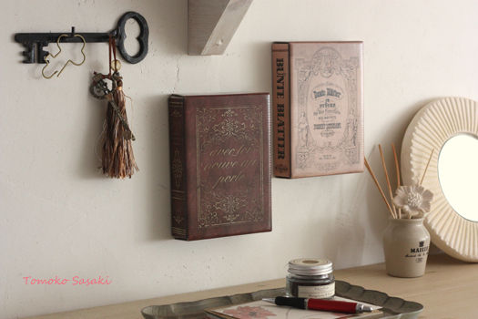 ついに１００円で登場？！人気の本型収納ボックス