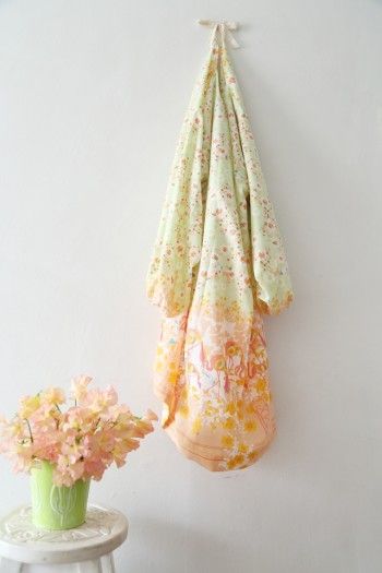 今年の春は、花柄ふんわり割烹着がおすすめ！