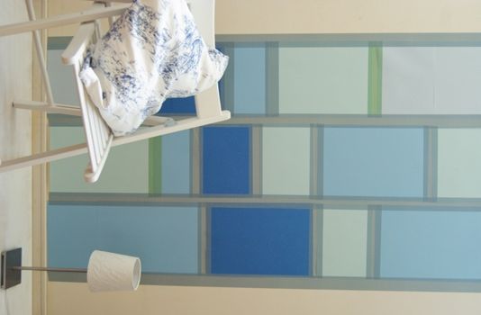 気軽にイメチェン！画用紙のアクセントウォール