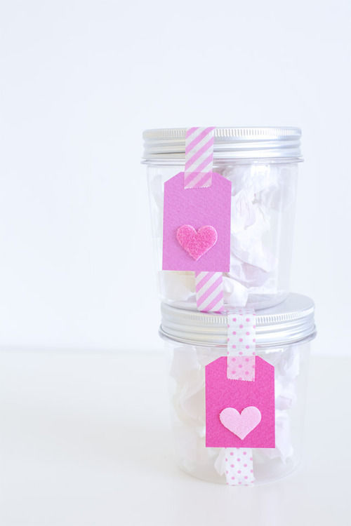 ちょっといい感じ♪　MUJIの容器とお菓子で手作り風バレンタイン