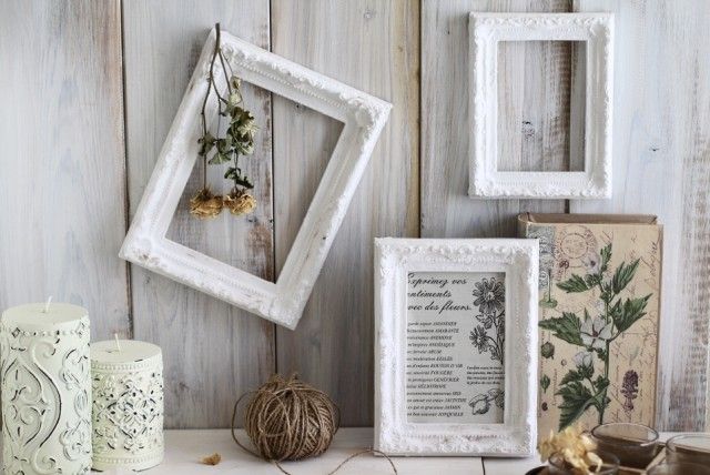 100円ショップのフレームを簡単にシャビーシックに♪