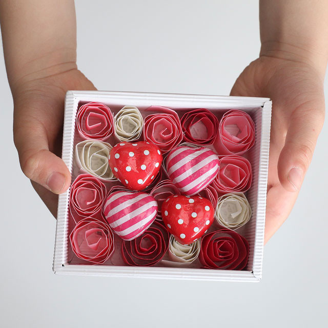 あそび育★こどもからパパへ　画用紙で作るバラのバレンタインギフト