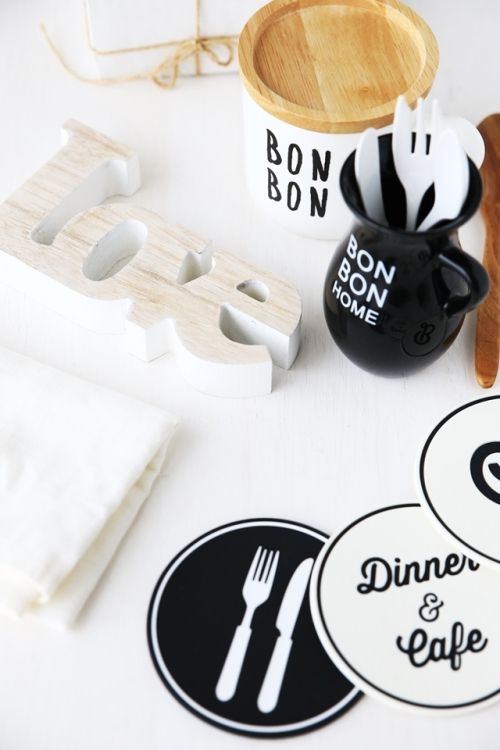 いま気になる“可愛いもの”ロゴタイプと折り紙サイズの和紙　～　「ナチュラルな暮らしのヒント」から