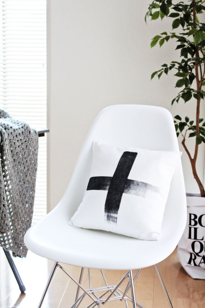 え!?これも書？ 海外風のおしゃれクッションを手作りで