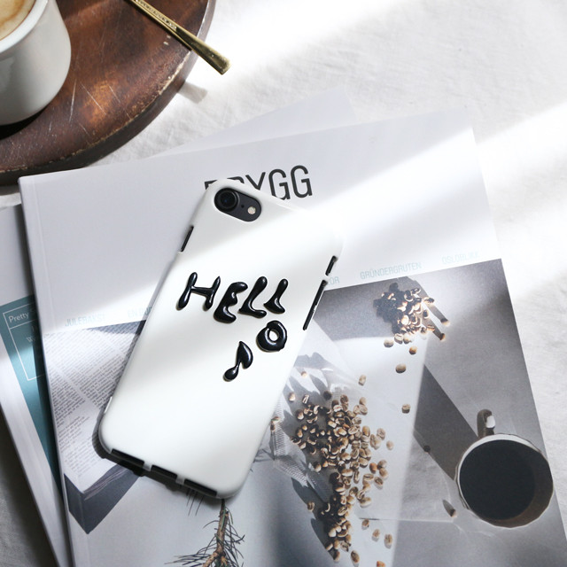 100均グルーガンでおしゃれな文字！ iPhoneケースをリメイク